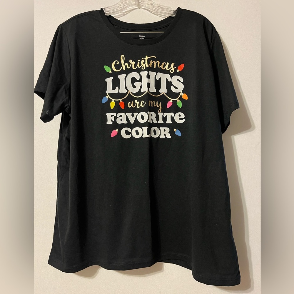 Women’s Holiday Shirt - NWT